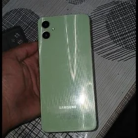 Samsung A05