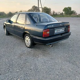Opel Vectra 1989