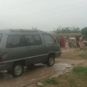 Toyota Town Ace 1989