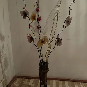 Кашпо   с экибаной
