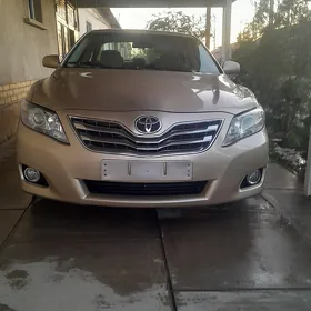 Toyota Camry 2010