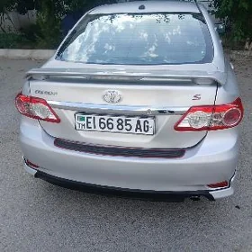 Toyota Corolla 2011