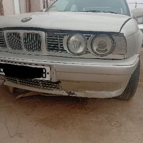 BMW 525 1988
