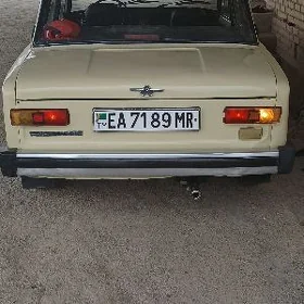 Lada 2104 1986