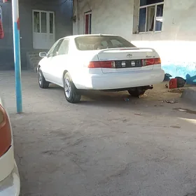 Toyota Camry 1999