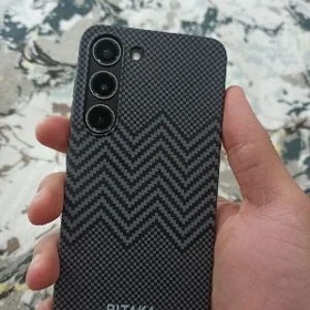 S23