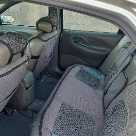 Ford Taurus 1998
