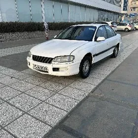 Opel Omega 1998