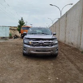 Ford Expedition 2023