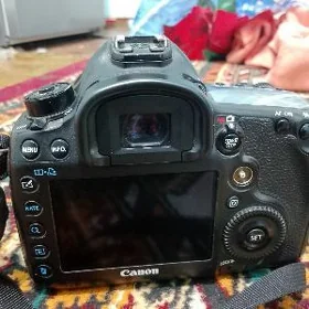 Canon EOS5 D mark 3