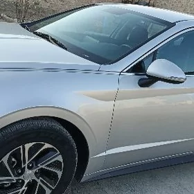 Hyundai Sonata Hybrid 2020