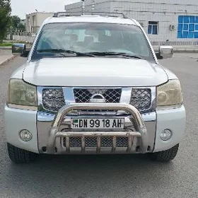 Nissan Armada 2005