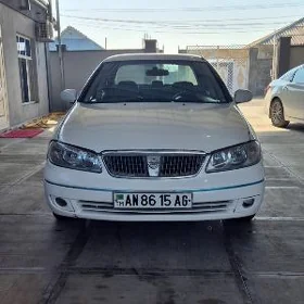 Nissan Sunny 2004