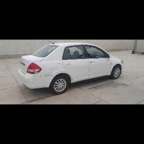 Nissan Versa 2009