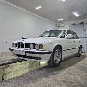 BMW 525 1990