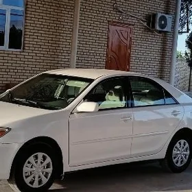 Toyota Camry 2003