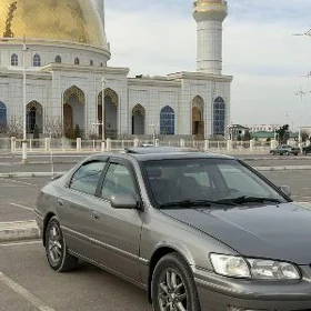 Toyota Camry 2000