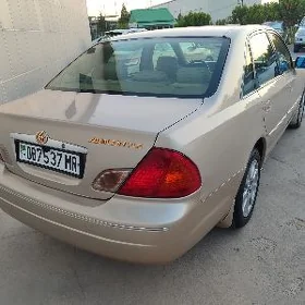 Toyota Avalon 2001