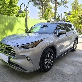 Toyota Highlander 2020