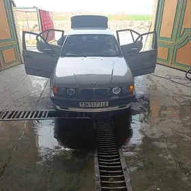 BMW E34 1993