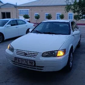 Toyota Camry 1999
