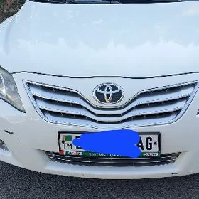 Toyota Camry 2010