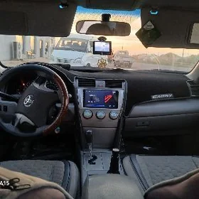 Toyota Camry 2010