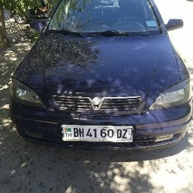 Opel Astra 2000