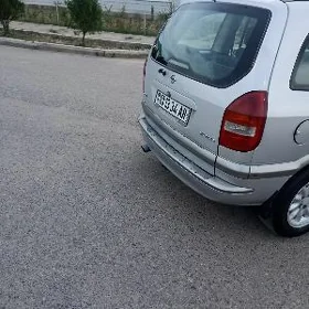 Opel Zafira 1999