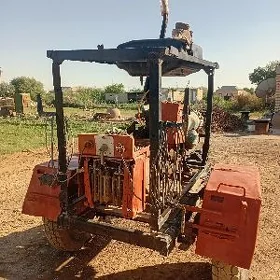 MTZ T-28 1990