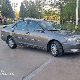 Toyota Camry 2002