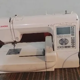 Janome 200 E