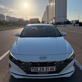 Hyundai Elantra 2021