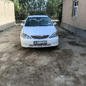 Toyota Camry 2003