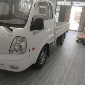 Kia Bongo 2005