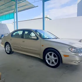 Nissan Maxima 2000