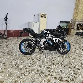 Yamaha Artistic 2025