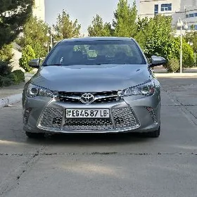 Toyota Camry 2017