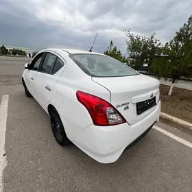 Nissan Sunny 2021