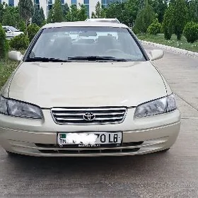 Toyota Camry 1998