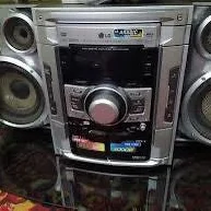 LG muzykalny centr