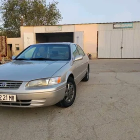 Toyota Camry 1998
