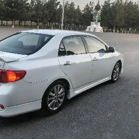 Toyota Corolla 2010