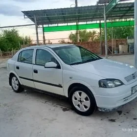 Opel Astra 2003