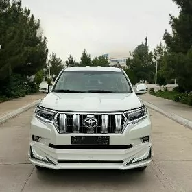 Toyota Land Cruiser Prado 2011