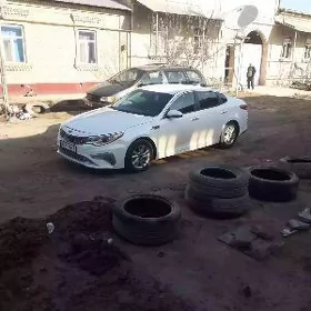 Kia Optima 2019