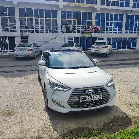 Hyundai Veloster 2012