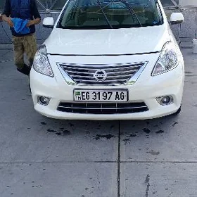 Nissan Sunny 2014