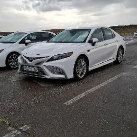 Toyota Camry 2022