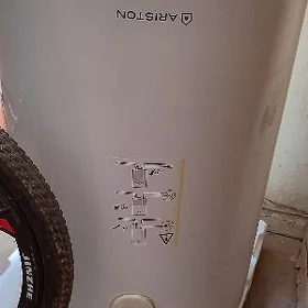 Ariston 80L Boýiler